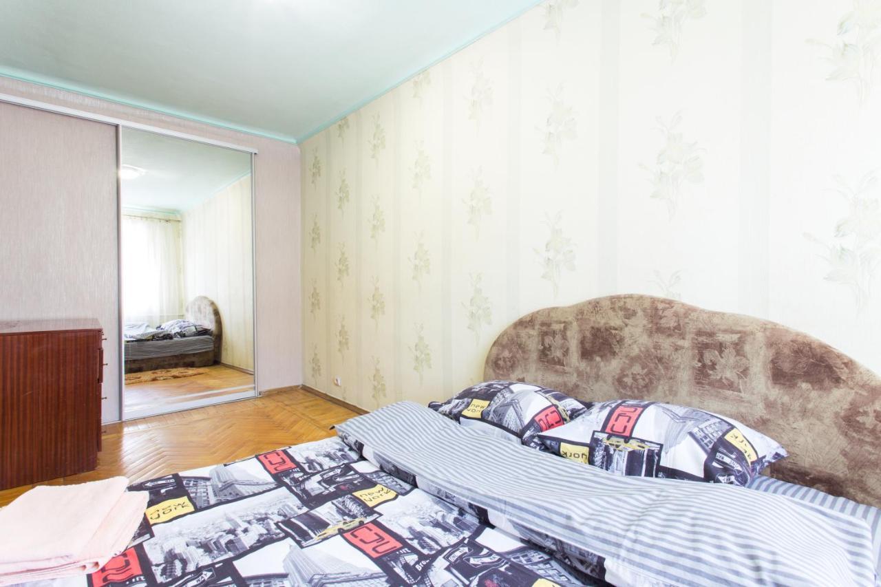 Kosmicheskaya Street Area Apartment Kharkov Ngoại thất bức ảnh